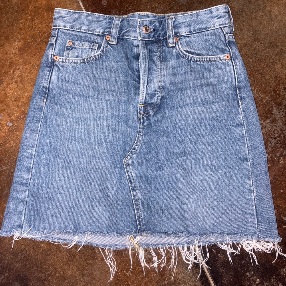 Denim Frayed Hem Skirt